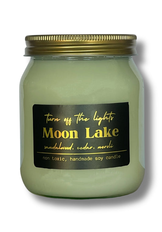 moon lake honey jar